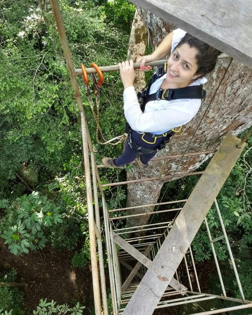 Debora Pinheiro studies VOC emissions in the Amazon